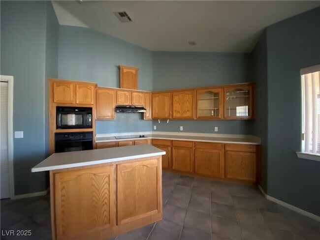 Foto del edificio - 2941 S Firestone Ct