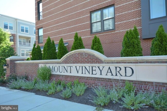 Photo - 3989 Norton Pl Apartment