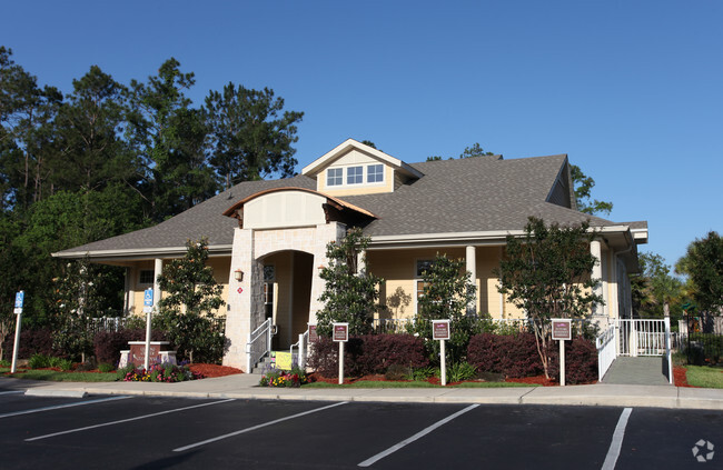 Building Photo - The Kensley Apartments