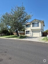 Building Photo - 1060 Dolores Ln
