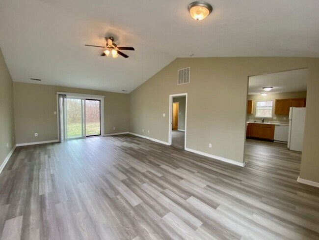 Foto del edificio - 3 Bedroom/2 Bath ranch Near Warren Woods