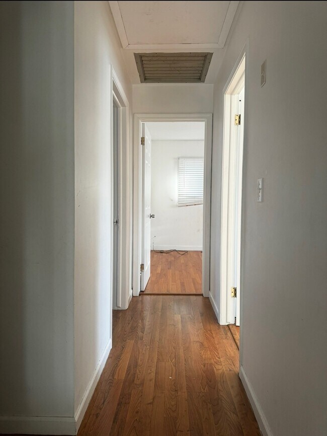 Foto del edificio - 1810 Greenbriar Ln