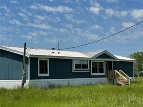 Building Photo - 3305 Luza Ln