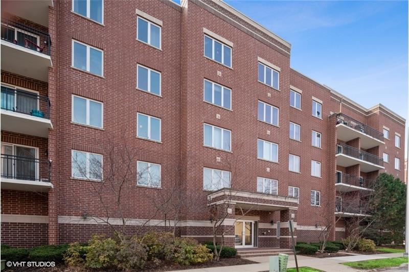 Foto principal - 1675 Mill St