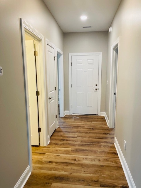 Building Photo - 2903 Newport Cir