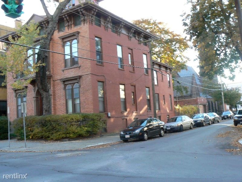 Primary Photo - 2 br, 1 bath Apartment - 161 2nd Street