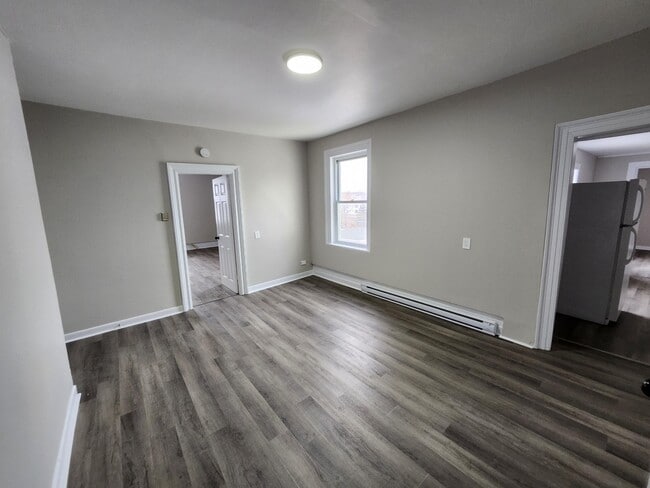 Building Photo - 306 Prince St