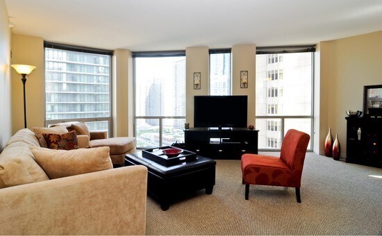 Foto principal - 222 N Columbus Dr
