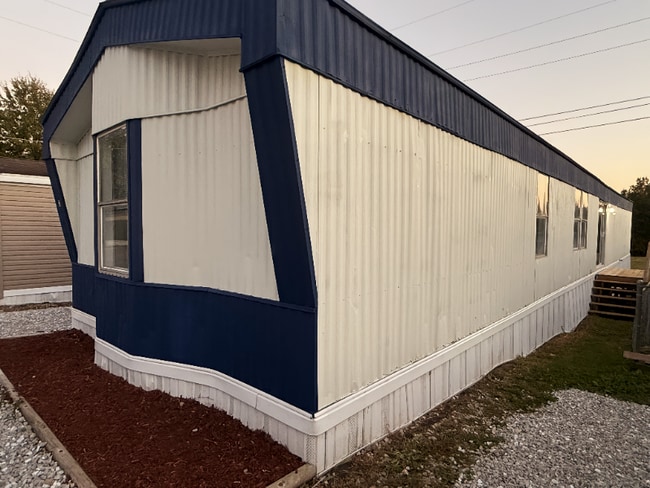 Building Photo - 4916 Brown Station Rd