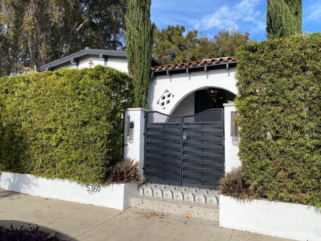 Gated Entry - 5369 Dockweiler Pl