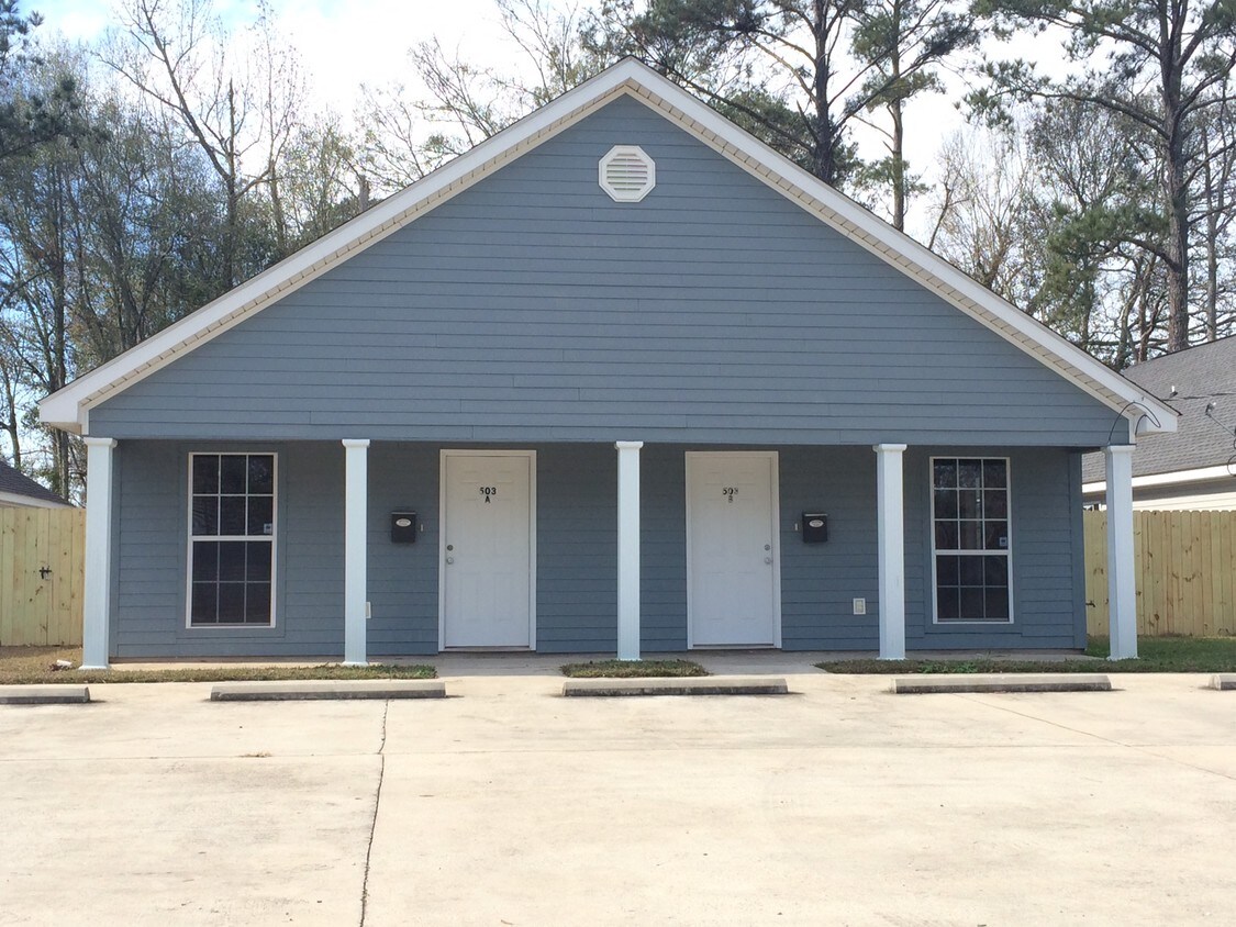 Foto principal - 503 N Holly St