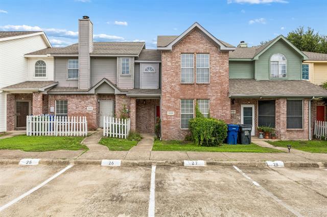 Foto del edificio - 3938 Pickett Pl Dr