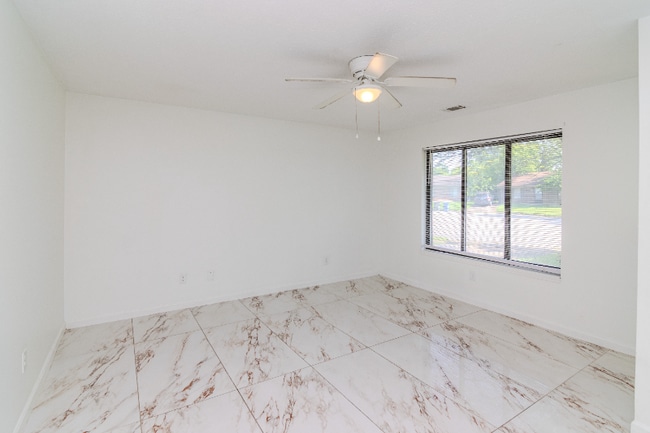 Building Photo - 1558 Samara Glen Way