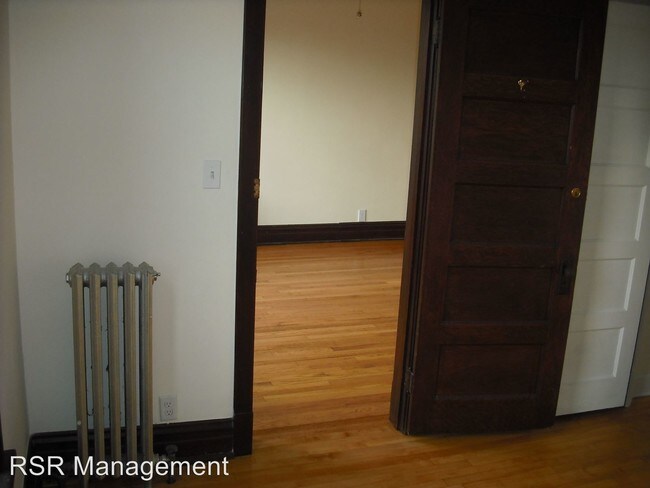 Foto del edificio - 3927 N Elston Ave