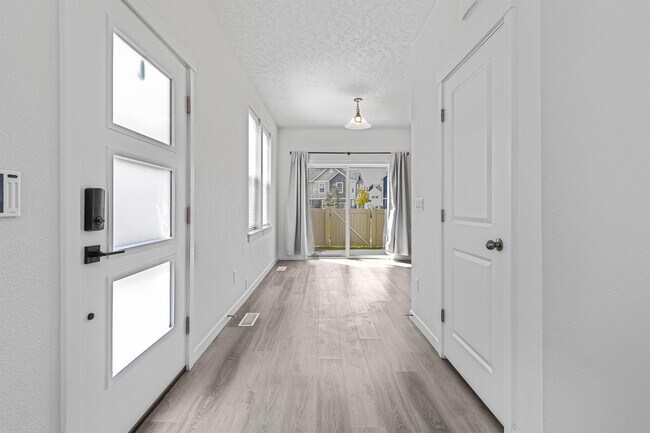 Building Photo - 5987 S Jessenia Ln