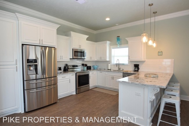 Building Photo - 971 S Stingaree Dr