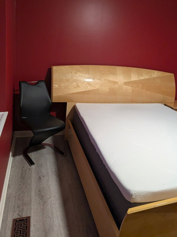 Foto del edificio - 16 Bramblewood Pl SW