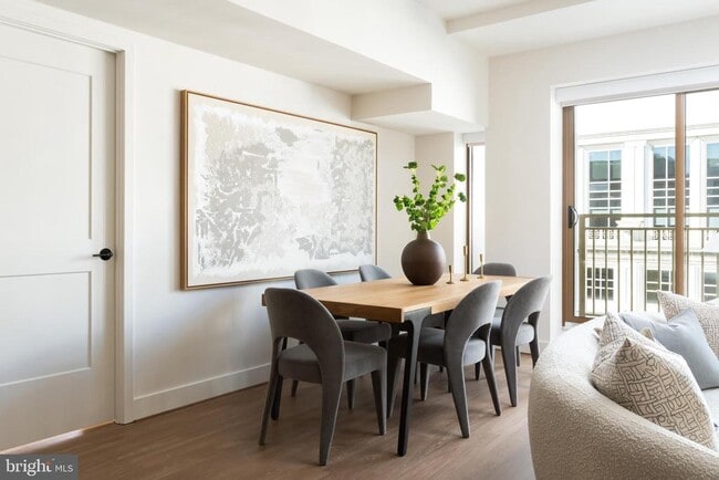 Building Photo - 1425 New York Ave NW