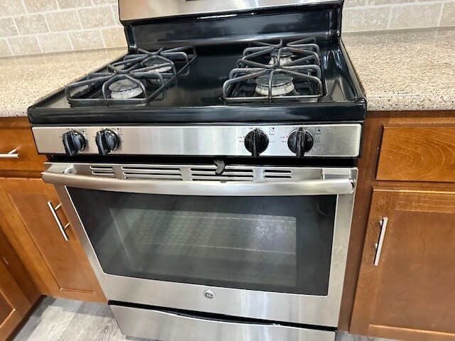 Foto del edificio - 276 Currlin Cir