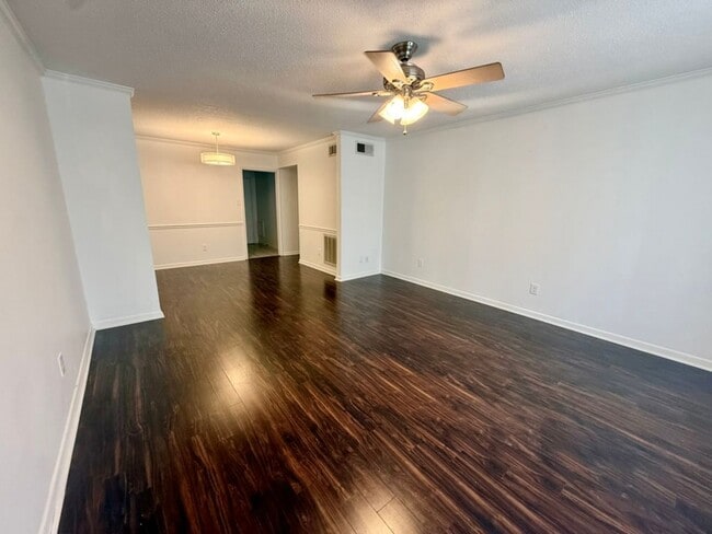 Photo - Spacious 2 Bed/2 Bathroom Condo in Bocage – Walk to Towne Center & Whole Foods!
