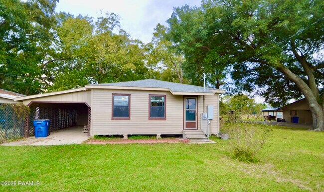 Foto del edificio - 2114 S Ave F