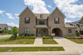 Building Photo - 1032 Clifton Rd