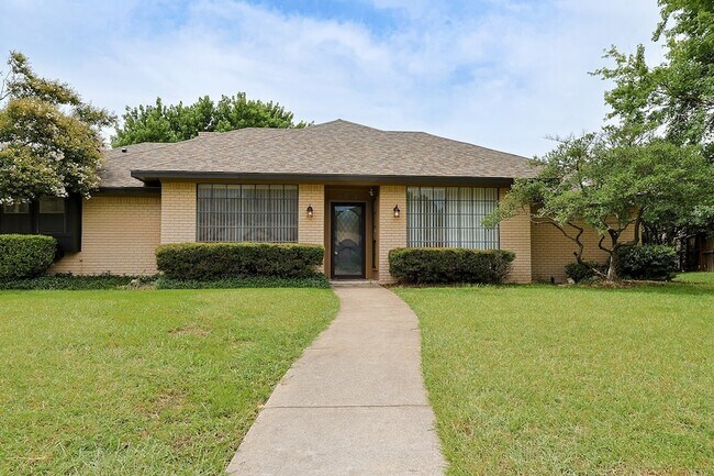 Foto del edificio - 6809 Fawn Valley Pl
