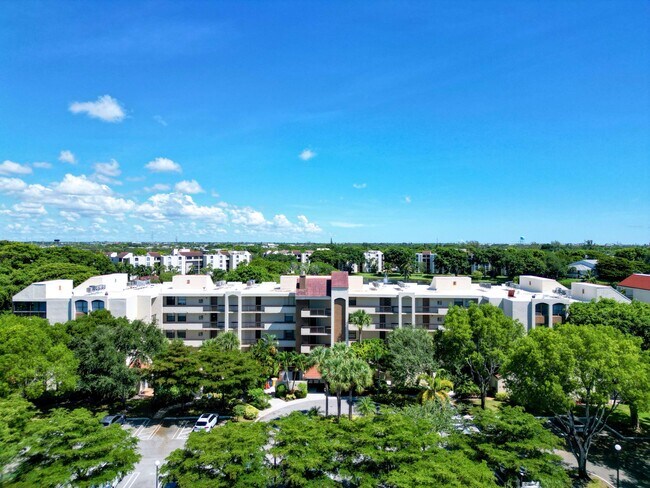 Foto del edificio - 955 Egret Cir