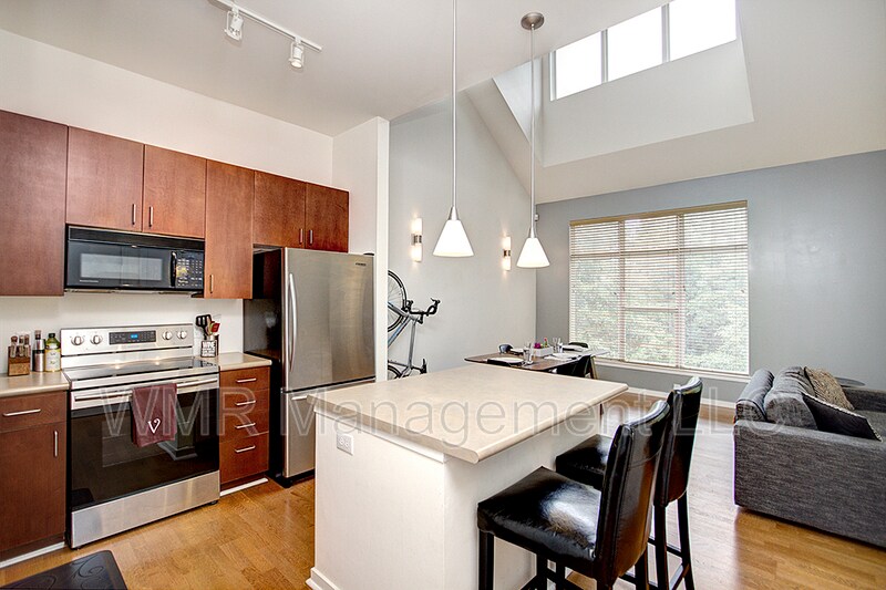 Foto principal - 2125 Southend Dr