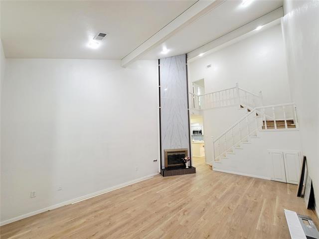 Foto del edificio - 205 McCarley Pl