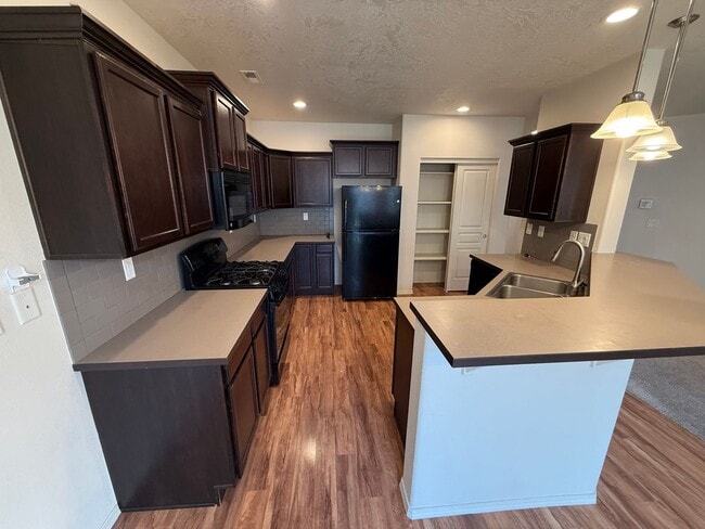 Foto del edificio - 3 Bed, 2 Bath Single Level Home in SE Bend...