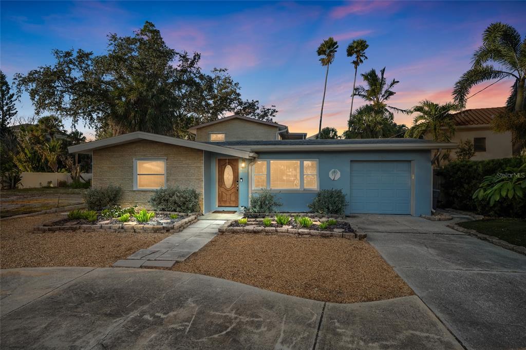 Foto principal - 284 44th Ave