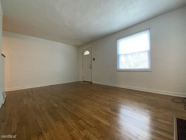 Building Photo - 2 br, 1 bath Townhome - 4434 Coleridge St