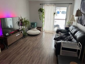Building Photo - 40 Rue de Boucherville