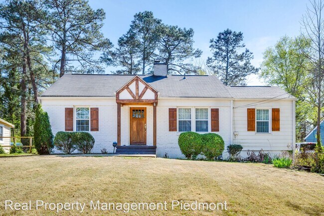 Building Photo - 3 br, 1 bath House - 1215 Beechview Drive SE
