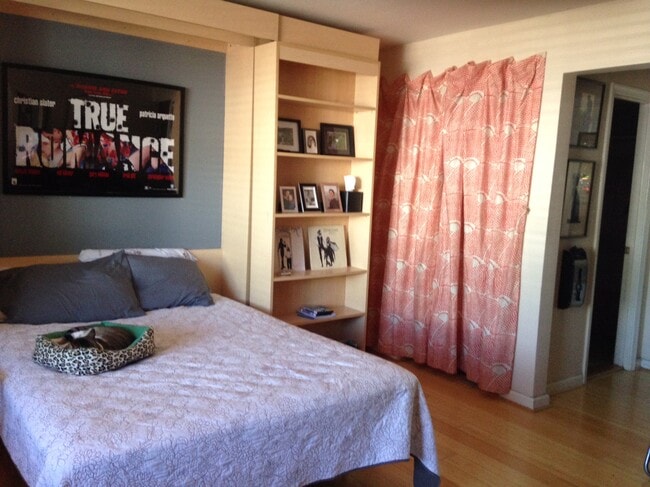 Building Photo - 4617 Colley Ave