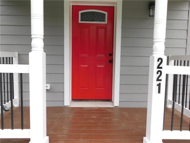 Foto del edificio - 221 Stafford St NW