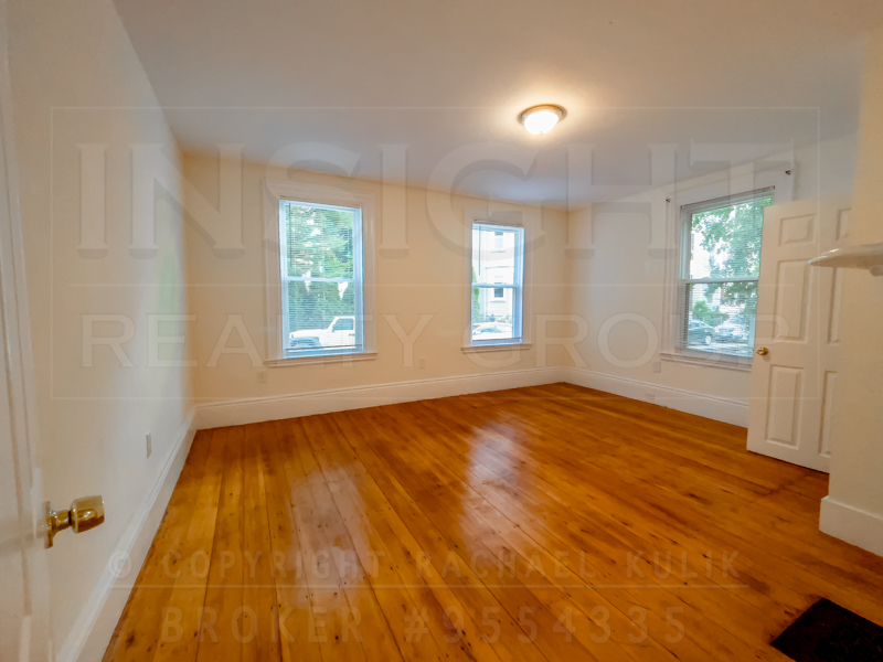 Foto principal - 53 Brookside Ave