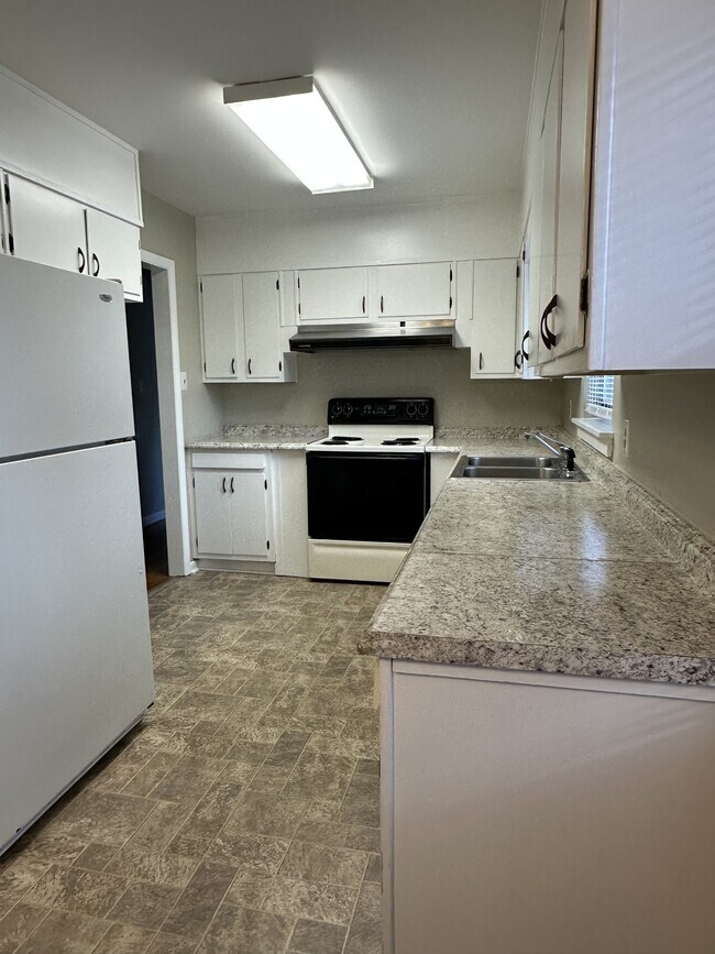 Foto del edificio - 356 Elizabeth Cir