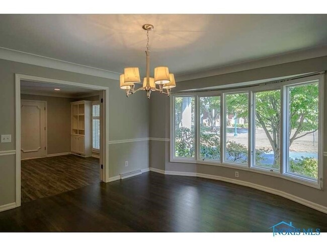Building Photo - 3783 Hillandale Rd
