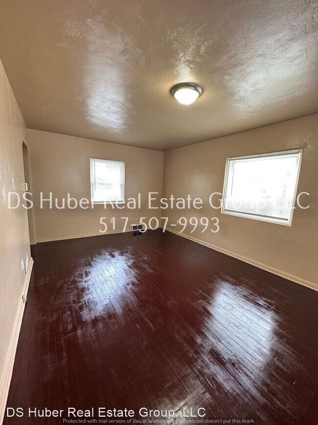 Building Photo - 3 br, 1.5 bath House - 1118 Glenn St.