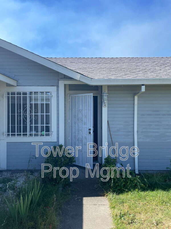 Building Photo - 4068 Fawn Cir