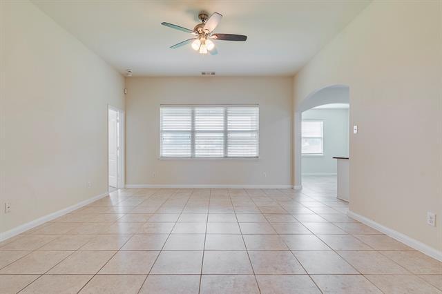 Foto del edificio - 13033 Tobin Dr