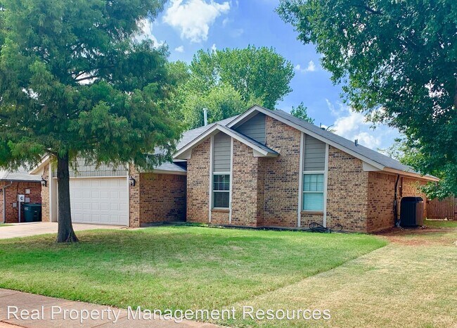 Foto del edificio - 3 br, 2 bath House - 1801 Yosemite Pl