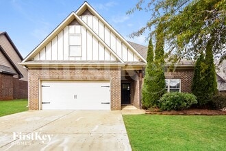 Building Photo - 604 Round Rd