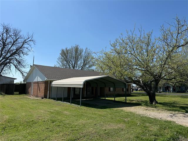 Building Photo - 205 W Marshall St