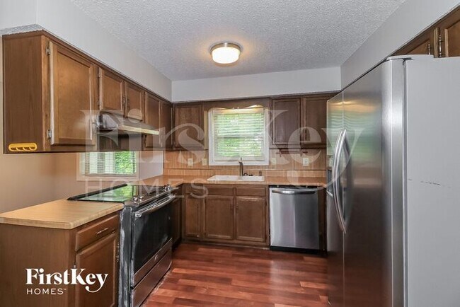 Building Photo - 4925 Olaughlin Ct SW