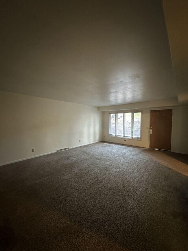 Foto del edificio - 2 bedroom in Billings MT 59102