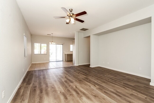 Building Photo - 44080 W McCord Dr