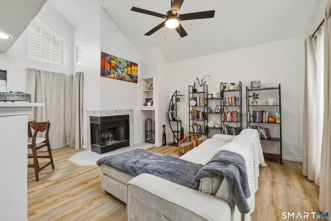 Foto del edificio - 299 Carriage Crossing Ln